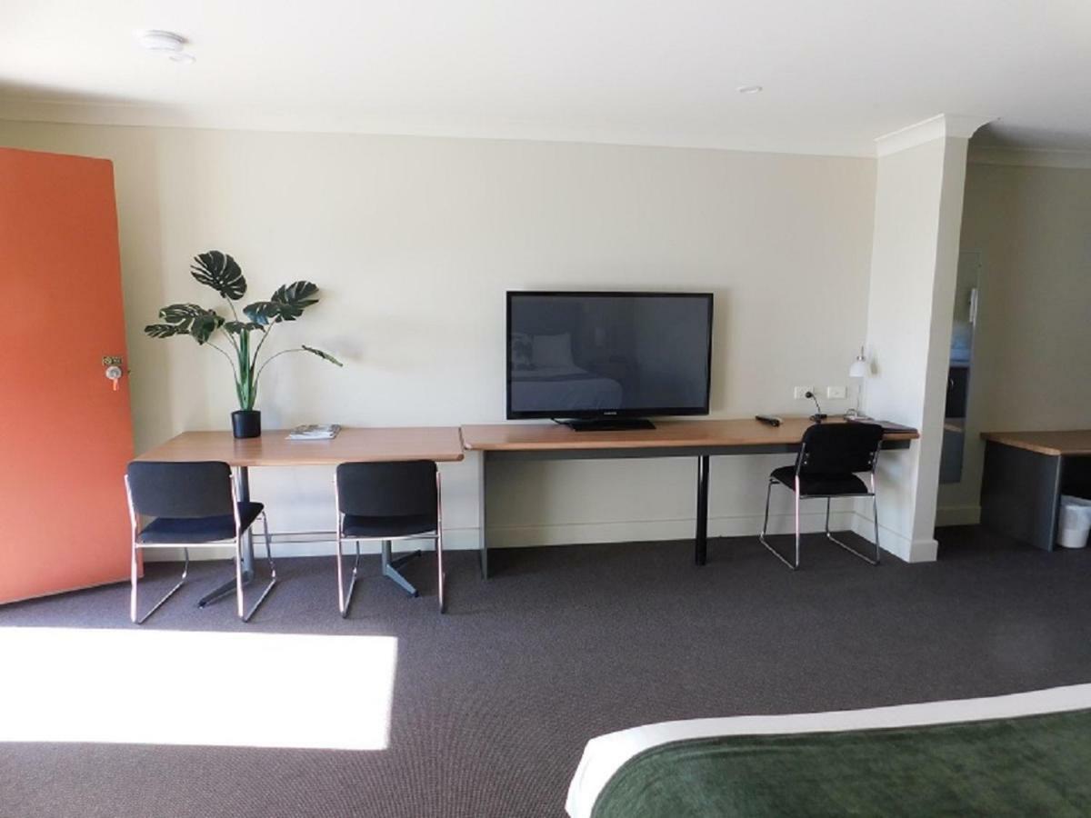Alexander Cameron Suites Пенола Екстер'єр фото